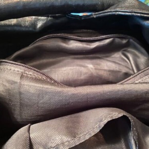 Large BLACK faux LEATHER satchel PURSE ~ Gorgeous EMBROIDERED PUMPKINS ~ Pockets - Picture 9 of 11